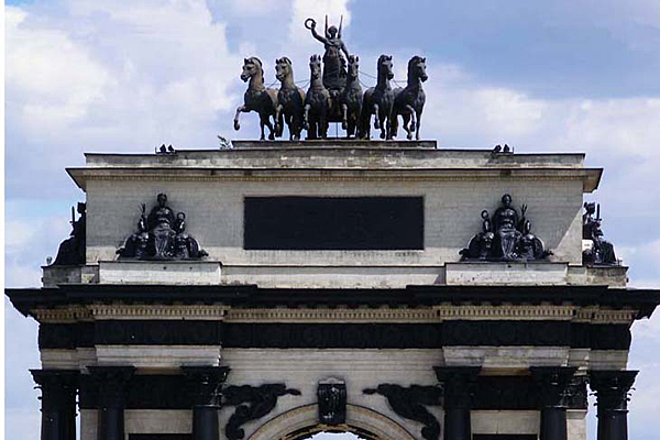 Триумфальная арка в Москве на Кутузовском проспекте - Триумфальные ...