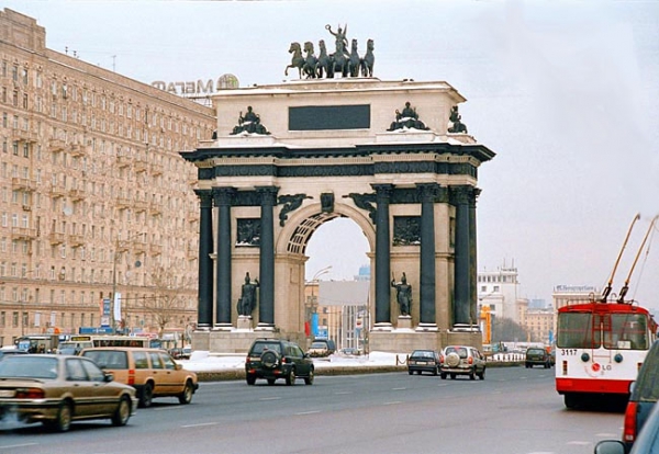 Триумфальная арка в Москве на Кутузовском проспекте - Триумфальные ...