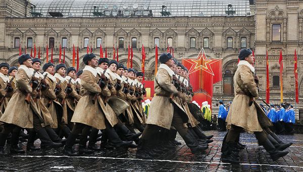 Парад 7 ноября в Москве 2019 на Красной площади рекомендации Парад 7 ноября в Москве 2019 на Красной площади рекомендации