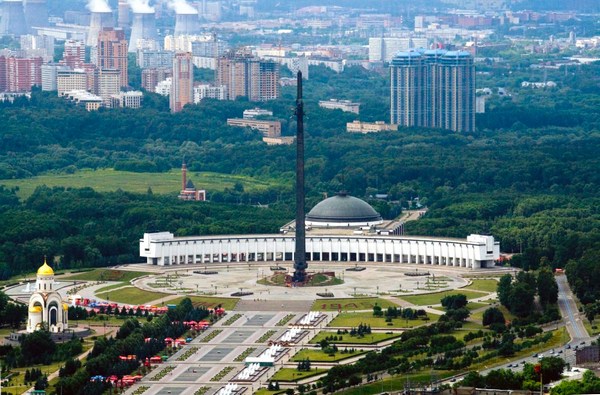 Поклонная гора в санкт-петербурге фото