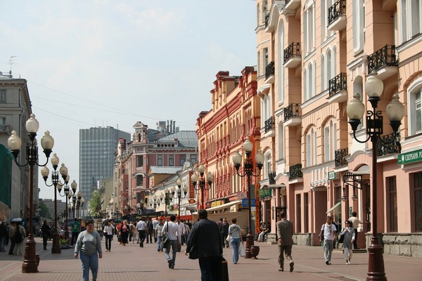 что посмотреть на улицах москвы коттеджные поселки Дмитровке