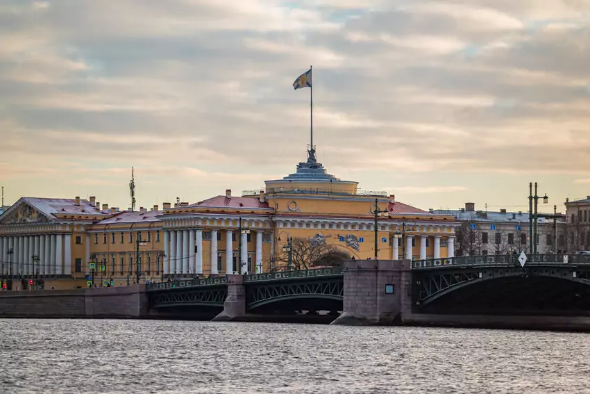 Дворцовый мост