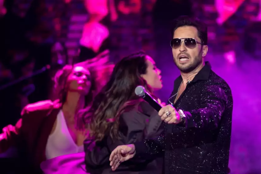 Концерт «Артур Пирожков «Перетанцуй Меня»