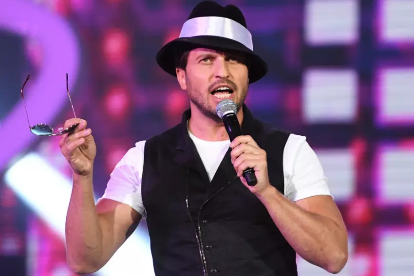 Концерт «Артур Пирожков «Перетанцуй Меня»