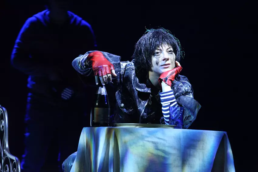 Спектакль «Святое семейство»