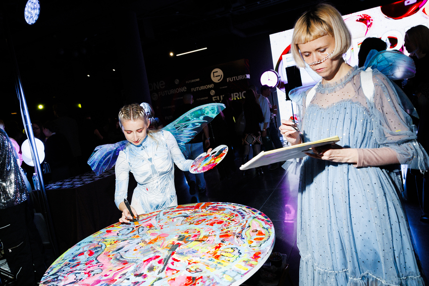 Инсталляция Futurione Emotions