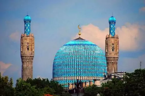 Сколько мечетей в С.-Петербурге
