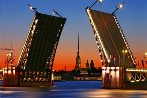 Сколько С.-Петербург был столицей России