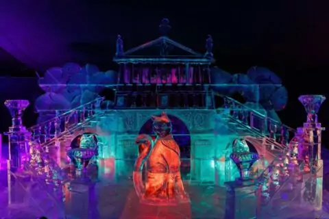 Фестиваль ледовых скульптур «КроншЛёд»