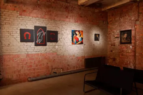 Выставка «Деяния женщин»