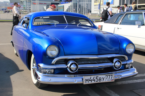 Ретро-автомобили