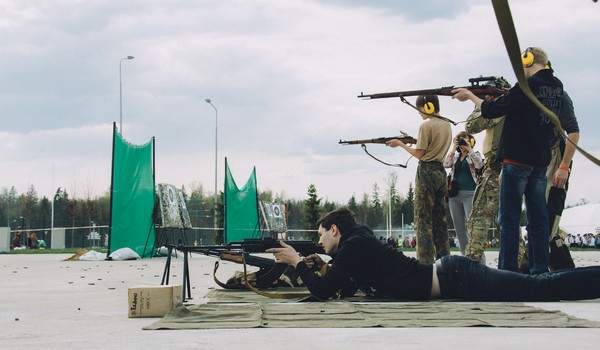 Тир на празднике День танкиста в Парке Патриот