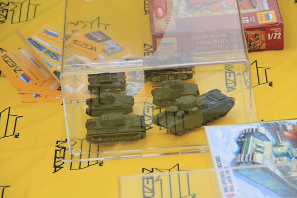 Конкурсы на празднике День танкиста в Парке Патриот