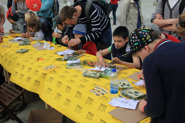 Конкурсы на празднике День танкиста в Парке Патриот