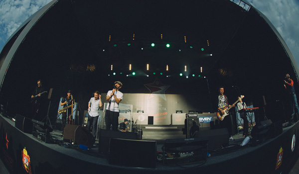 Концерт группы  Uma2rman на празднике День танкиста в Парке Патриот