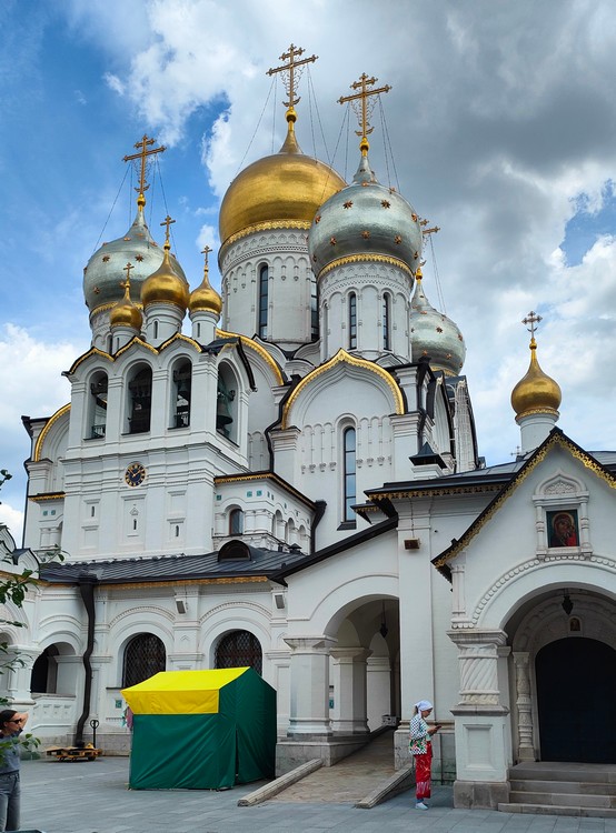 Зачатьевский монастырь в Москве