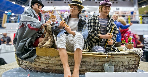 Выставка кукол «Весенний бал» в Тишинке