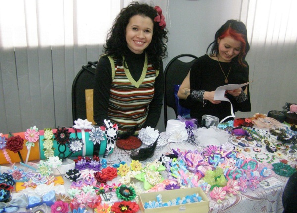 Ярмарка к 8 Марта в «Lumiere Hall»