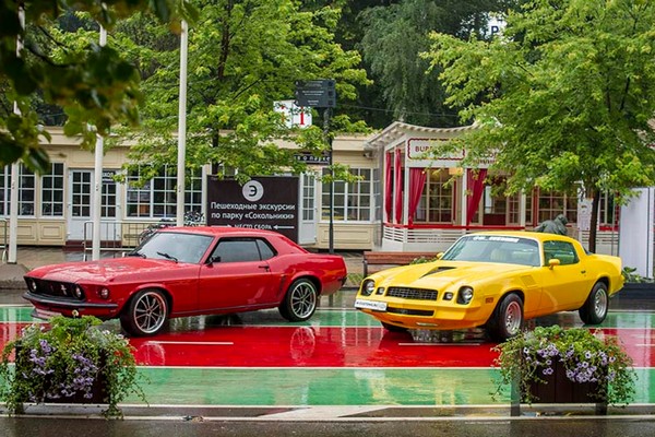 V Фестиваль старинных автомобилей и антиквариата «Ретро-Фест – 2016» в парке «Сокольники»