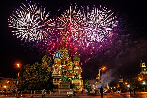 Праздничные мероприятия в Москве в День Победы