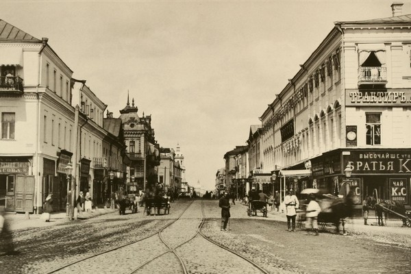Фотовыставка «Старая Москва» в ДК «Романов двор»