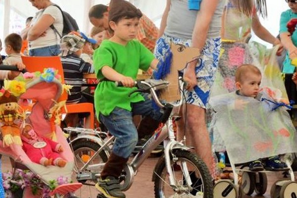 Фестиваль детства и добрососедства в КЦ «Зеленоград»