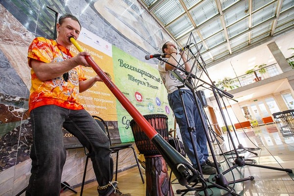 Фестиваль «Конфест» в ЦКиИ «Меридиан»