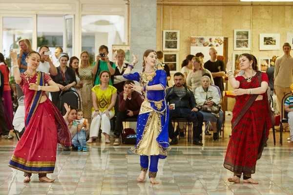 Фестиваль «Конфест» в ЦКиИ «Меридиан»