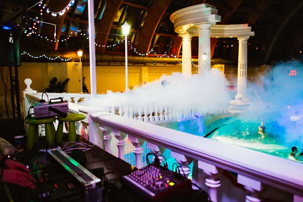 Water Dance Party в аквапарке «Карибия»