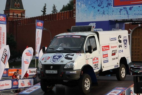 Московский этап международного ралли «Шелковый путь – 2016» на Красной площади