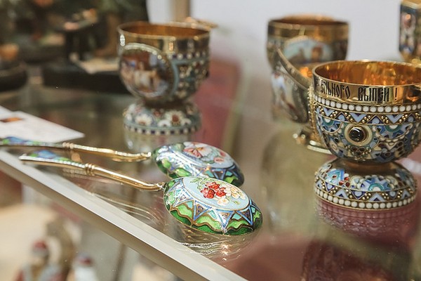 Выставка «Сокровища на Гранатном» в Центральном доме архитектора