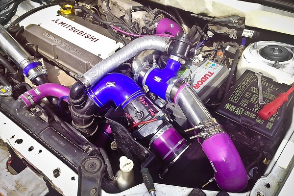 Пляжный музыкально-автомобильный фестиваль «Tuning Open Fest — 2016» на территории загородного клуба «Ice пляж»