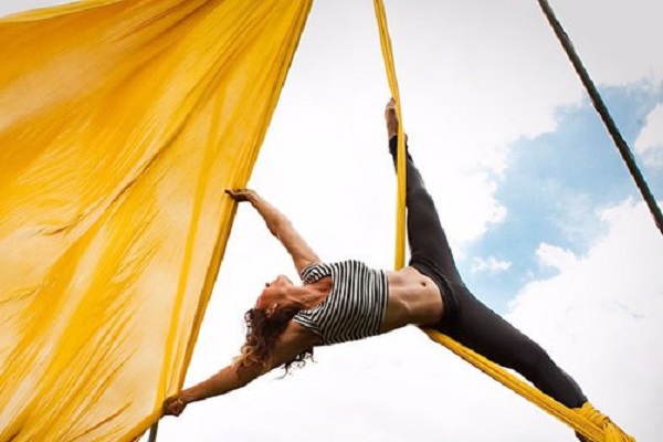 Фестиваль воздушной гимнастики на набережной спорткомплекса «Лужники»