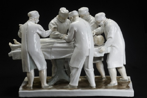 Выставка «Пластическое чудо. Фарфор А. Сотникова» в Третьяковской галерее