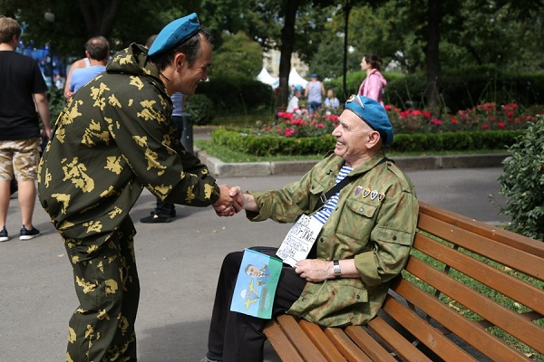 Праздник «День ВДВ — 2016» в Парке Горького