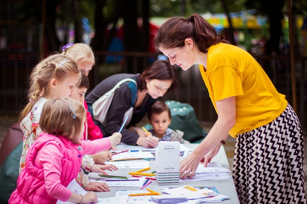 Бесплатные занятия английским языком в столичных парках