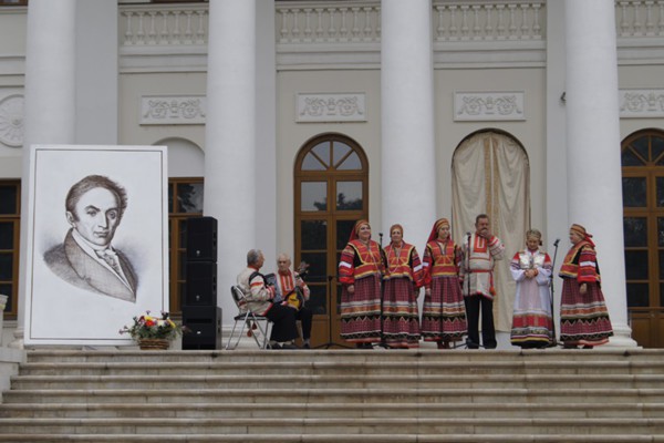 День города Москвы и День Карамзина. Праздничная программа «Карамзин – в этом имени было и будет все…» в музее-усадьбе «Остафьево»