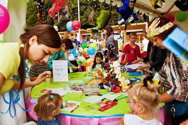 Семейный фестиваль «Beeline Sundays» в парке «Сокольники»