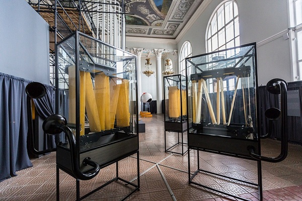 Интерактивная выставка «Коды. Звуки. Знаки» в Политехническом музее на ВДНХ