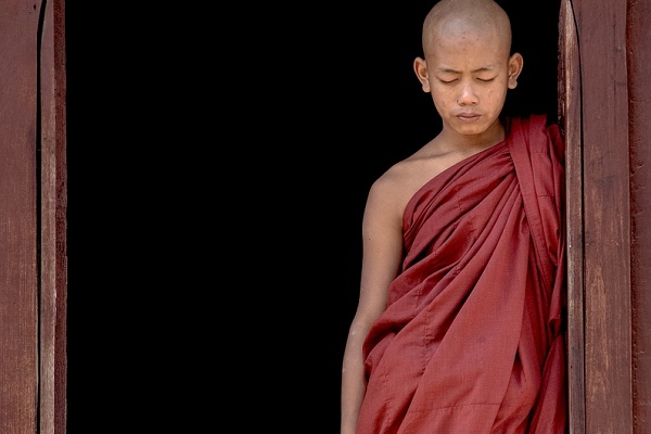 Фотовыставка «Nikola Kostic. The Worlds» в Центре фотографии Люмьер