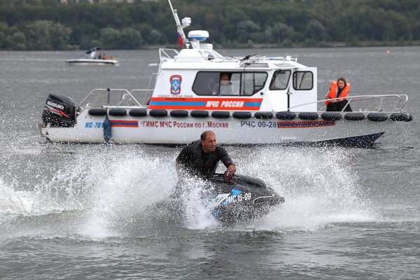 В День города на Москве-реке проведут парад водной техники