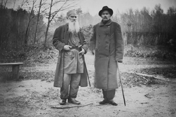Фотовыставка «Лев Толстой сквозь призму фотографии»