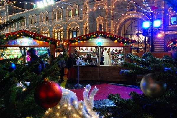 Рождественская ярмарка на Красной площади