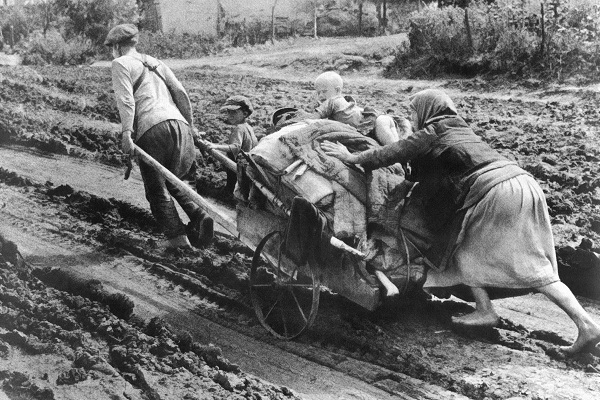 Фотовыставка «Покорение. Наследник авангарда Яков Халип»