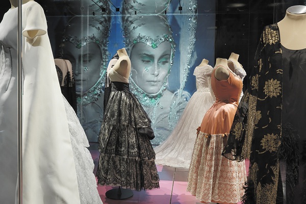 Выставка «Кружево от кутюр»