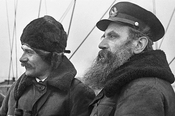 Фотовыставка «Отто Шмидт: Настоящего человека тянет туда, где трудно»