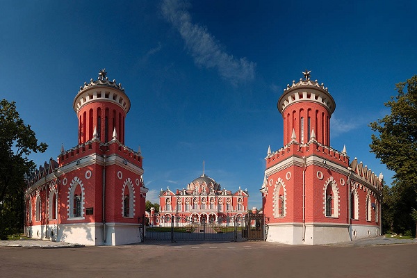 Выставка «Екатерининские дворцы Матвея Казакова в Москве»