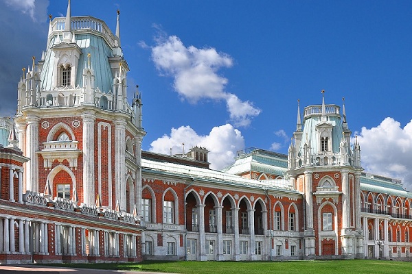 Выставка «Екатерининские дворцы Матвея Казакова в Москве»