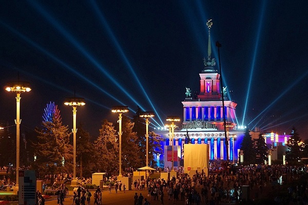 Новогодние гулянья 2016/2017 на ВДНХ