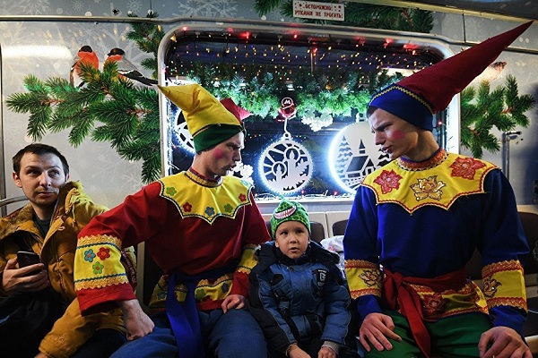 Новогодний поезд в столичном метрополитене